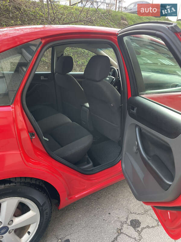 Хэтчбек Ford Focus 2007 в Тернополе фото 4 Хэтчбек Ford Focus 2007 в Тернополе