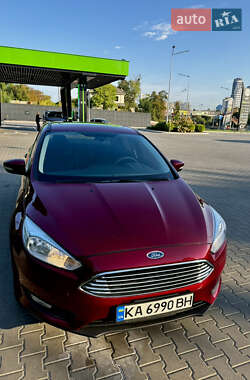 Седан Ford Focus 2016 в Киеве