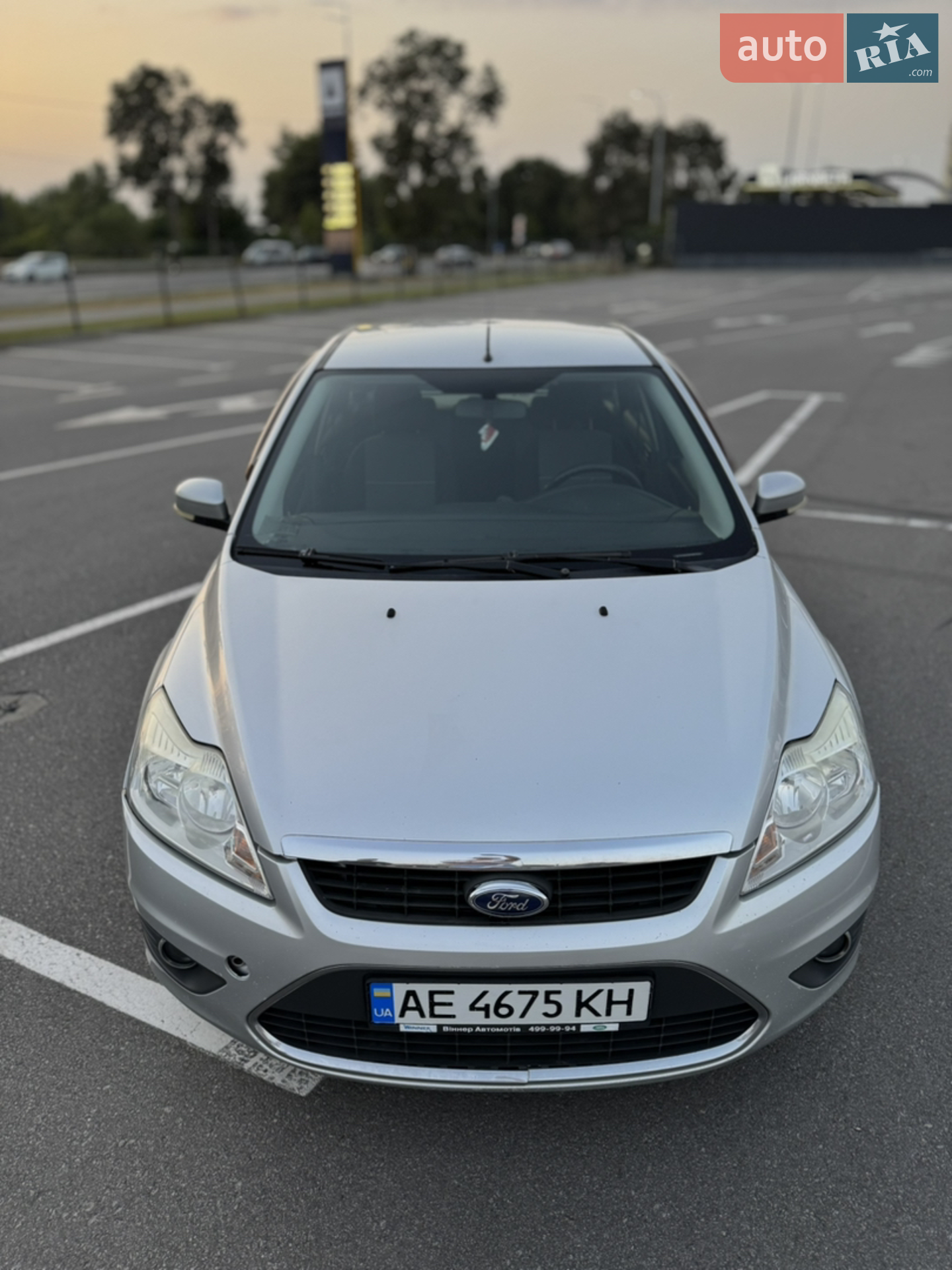 2010 Ford Focus - мініатюра 2