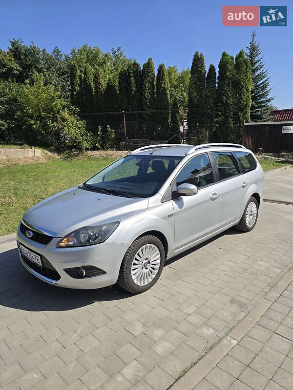 Ford Focus 2010