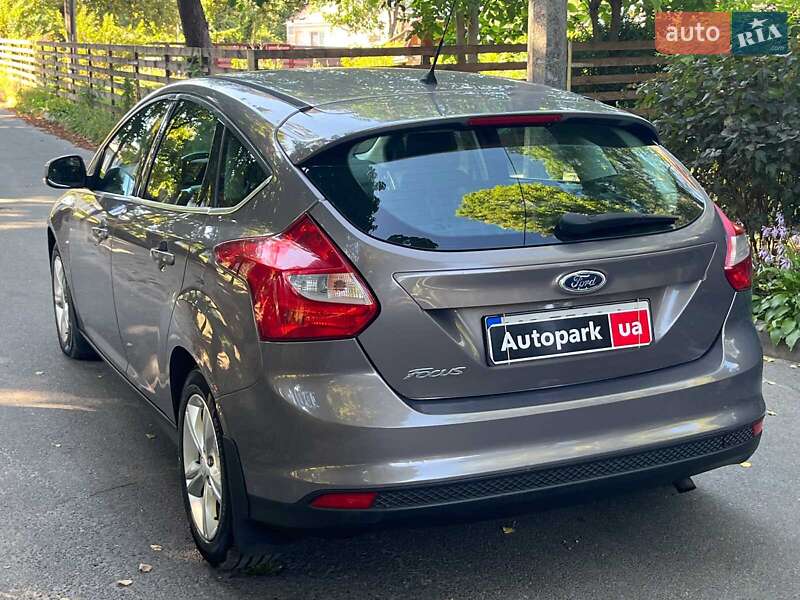 Хэтчбек Ford Focus 2012 в Киеве фото 10 Хэтчбек Ford Focus 2012 в Киеве