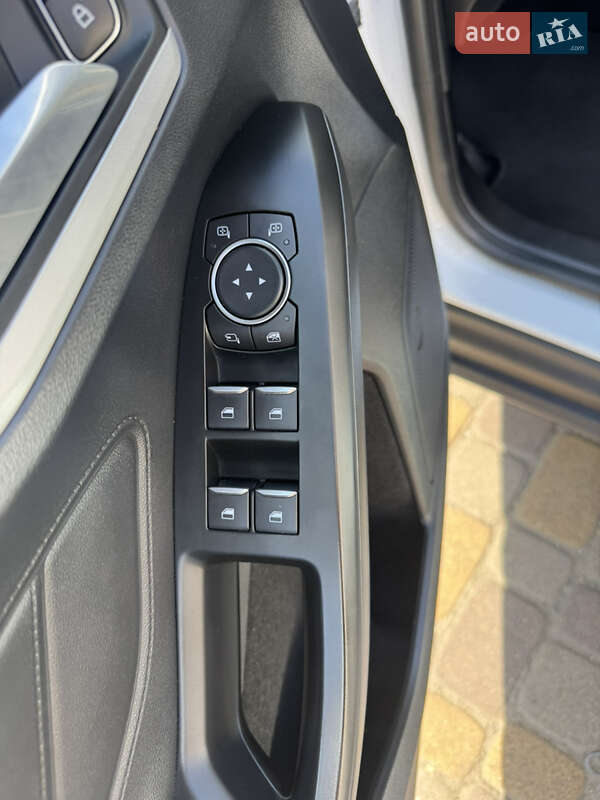 Універсал Ford Focus 2020 в Сваляві фото 20 Універсал Ford Focus 2020 в Сваляві