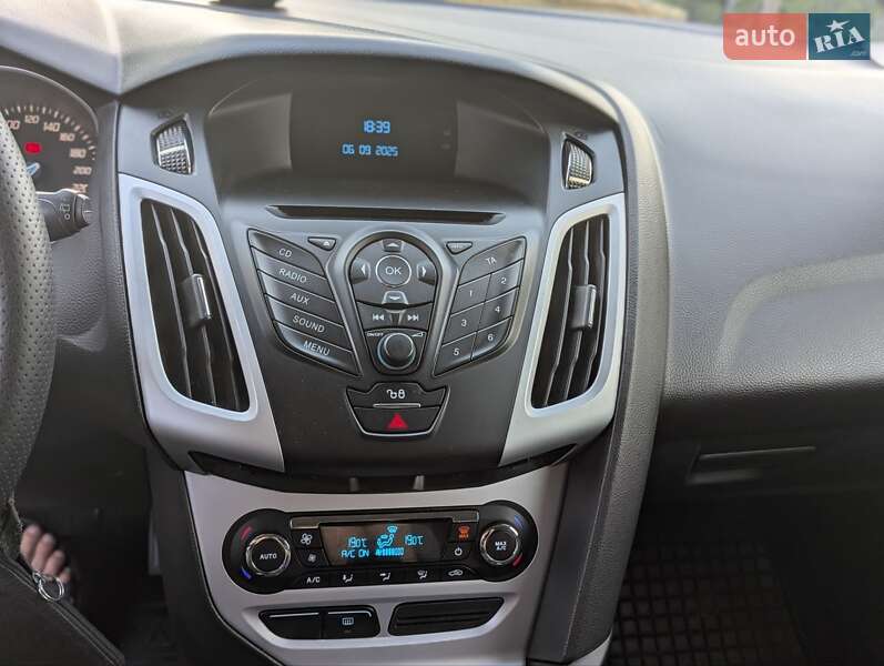 Хэтчбек Ford Focus 2012 в Житомире фото 20 Хэтчбек Ford Focus 2012 в Житомире