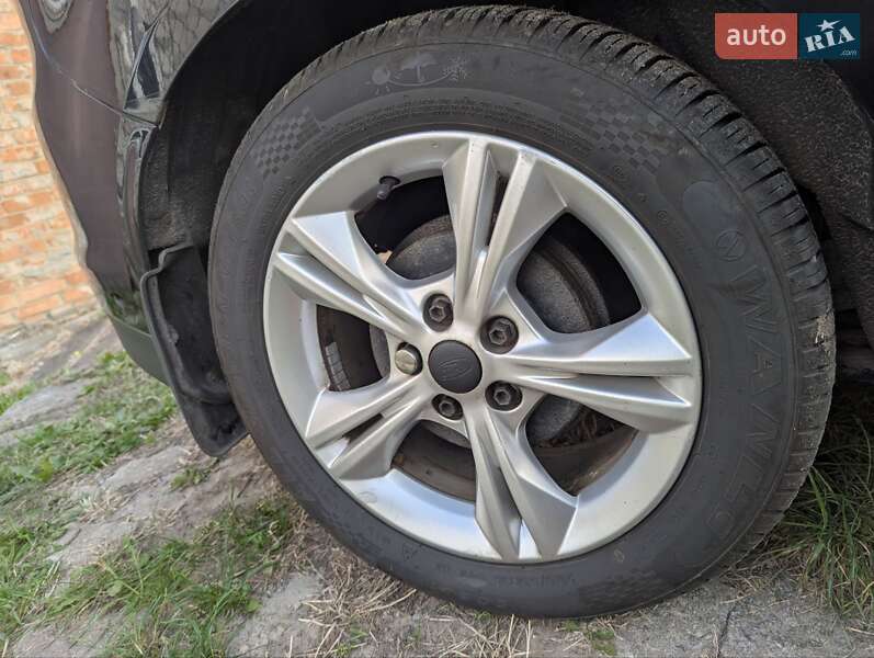 Хэтчбек Ford Focus 2012 в Житомире фото 10 Хэтчбек Ford Focus 2012 в Житомире
