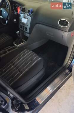Универсал Ford Focus 2010 в 