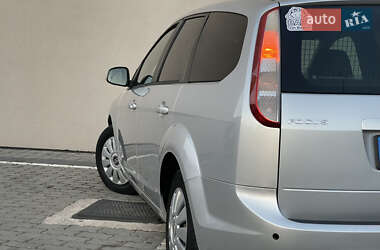Универсал Ford Focus 2010 в 