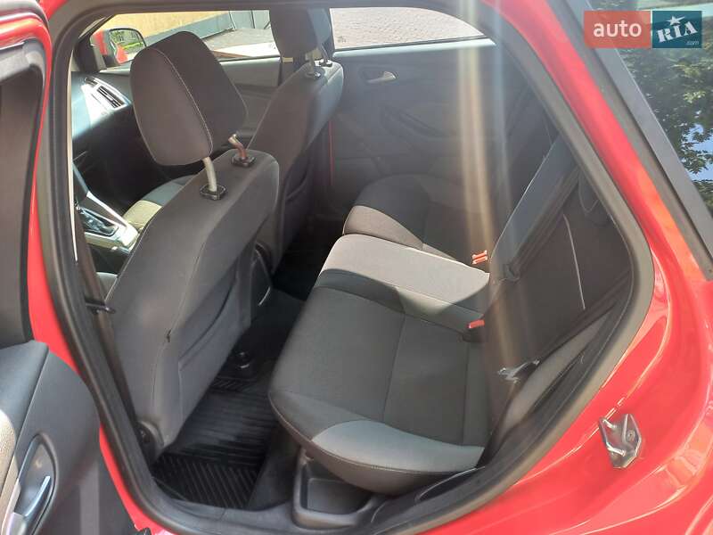 Универсал Ford Focus 2012 в Киеве фото 4 Универсал Ford Focus 2012 в Киеве