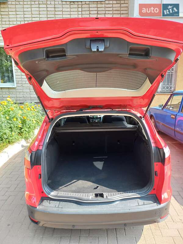 Универсал Ford Focus 2012 в Киеве фото 21 Универсал Ford Focus 2012 в Киеве