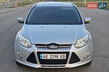 Седан Ford Focus 2011 в 
