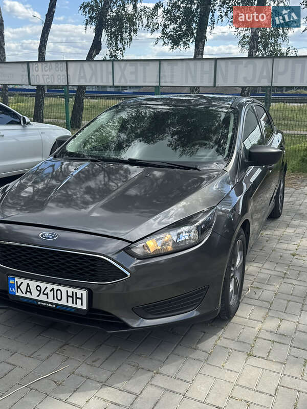 Седан Ford Focus 2017 в 