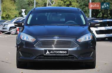 Седан Ford Focus 2016 в 