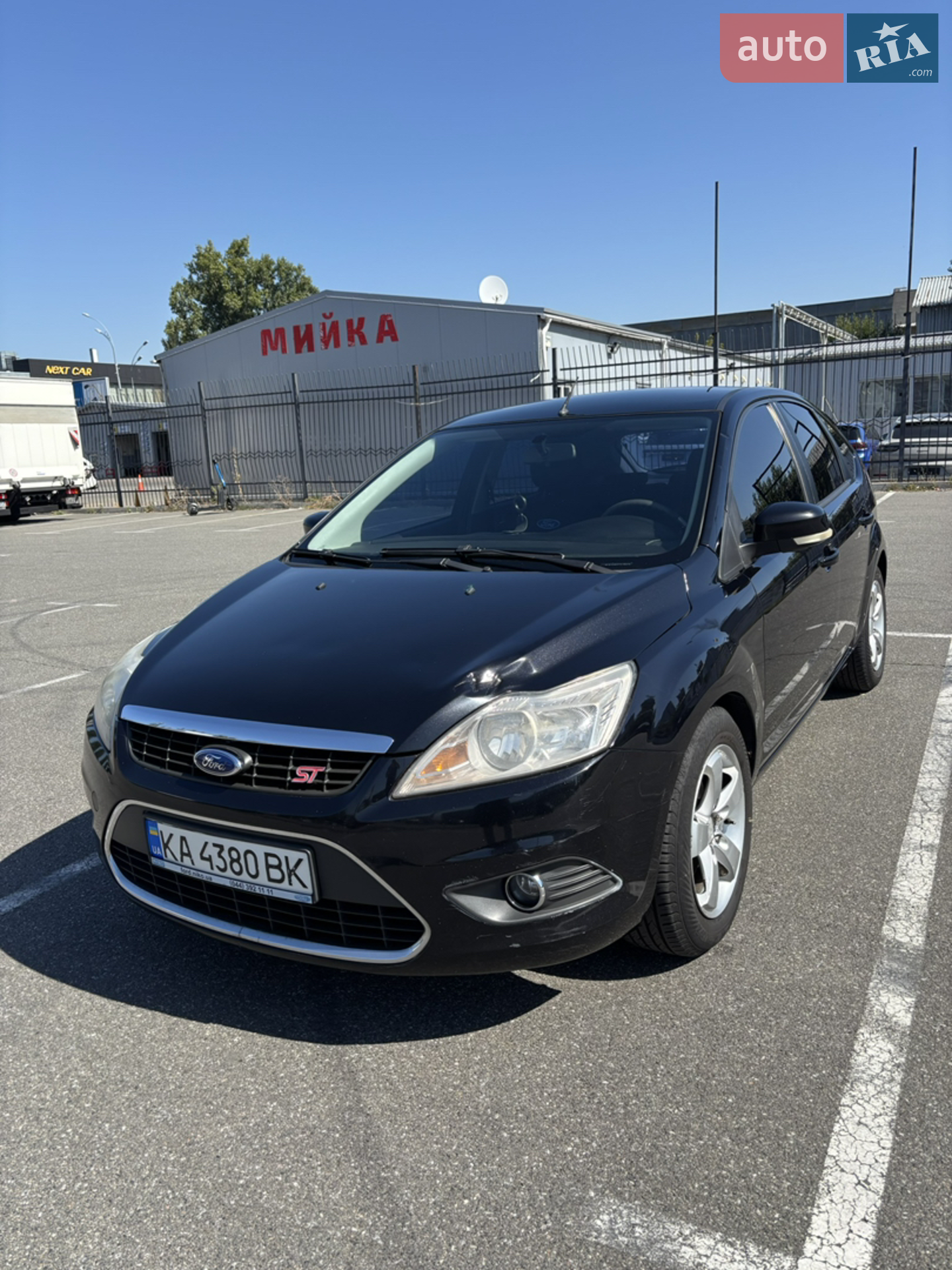 2010 Ford Focus - мініатюра 2