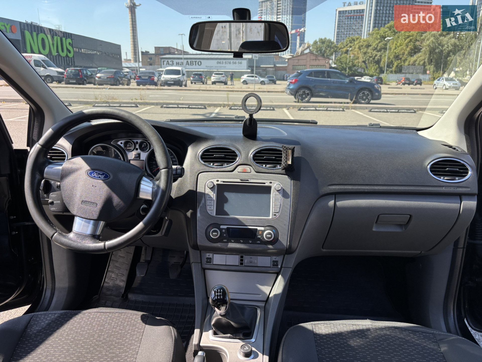 2010 Ford Focus - мініатюра 3