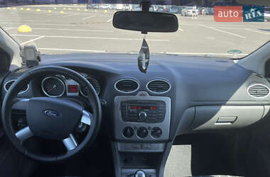 Универсал Ford Focus 2010 в 