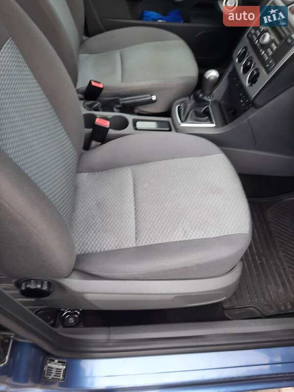 Хэтчбек Ford Focus 2006 в Ивано-Франковске фото 13 Хэтчбек Ford Focus 2006 в Ивано-Франковске