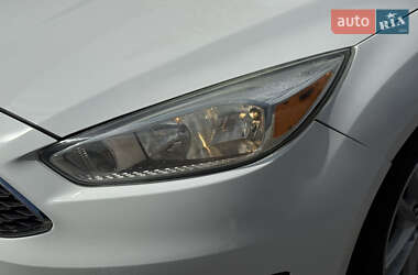 Седан Ford Focus 2017 в 