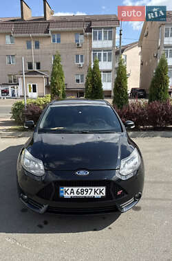 Хэтчбек Ford Focus 2013 в Киеве