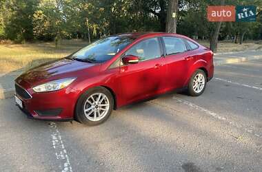 Седан Ford Focus 2015 в 