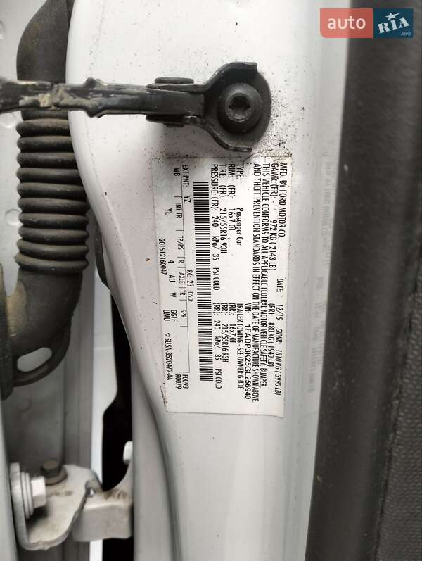 Хетчбек Ford Focus 2015 в Броварах фото 5 Хетчбек Ford Focus 2015 в Броварах