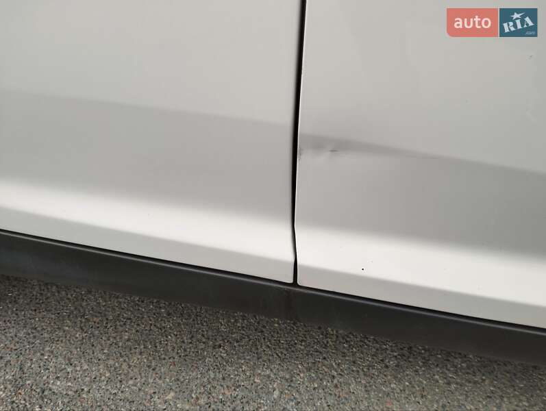 Хетчбек Ford Focus 2015 в Броварах фото 14 Хетчбек Ford Focus 2015 в Броварах