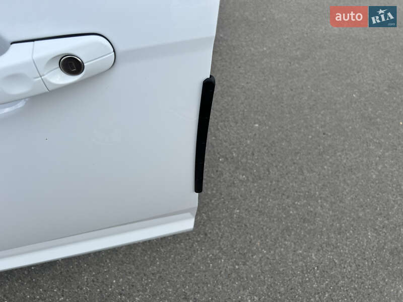 Хэтчбек Ford Focus 2018 в Киеве фото 11 Хэтчбек Ford Focus 2018 в Киеве