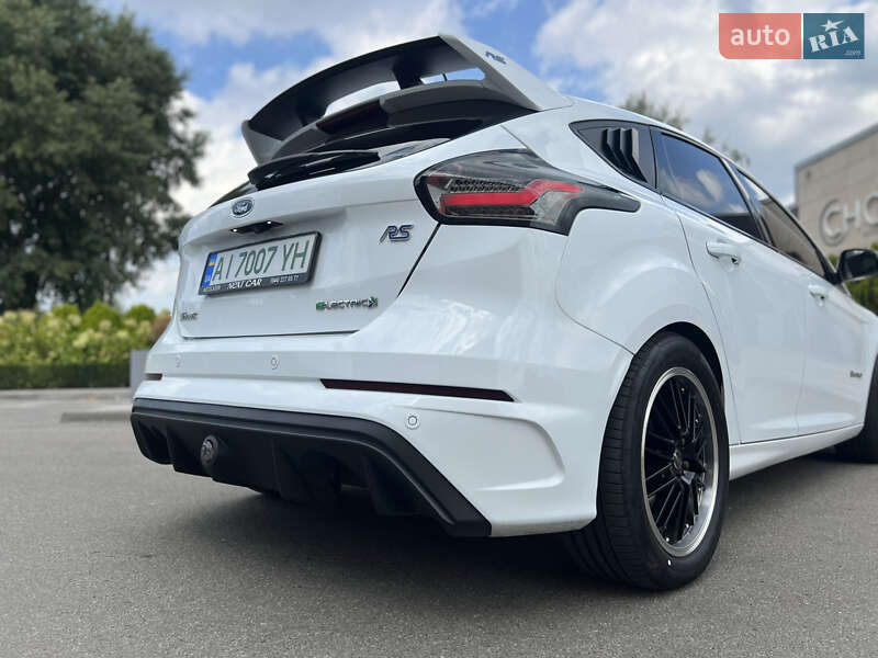 Хэтчбек Ford Focus 2018 в Киеве фото 20 Хэтчбек Ford Focus 2018 в Киеве