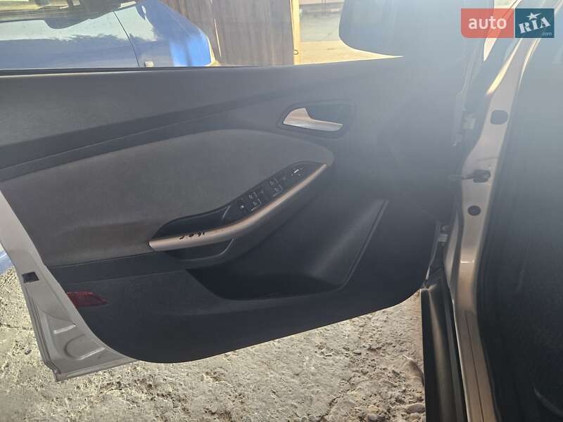 Універсал Ford Focus 2014 в Івано-Франківську фото 17 Універсал Ford Focus 2014 в Івано-Франківську