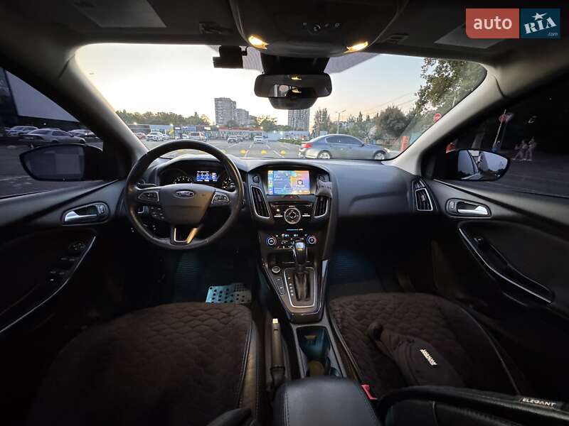 Седан Ford Focus 2016 в Одессе