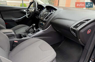 Универсал Ford Focus 2012 в 