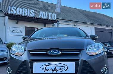 Седан Ford Focus 2014 в 