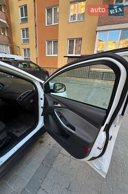 Универсал Ford Focus 2013 в 