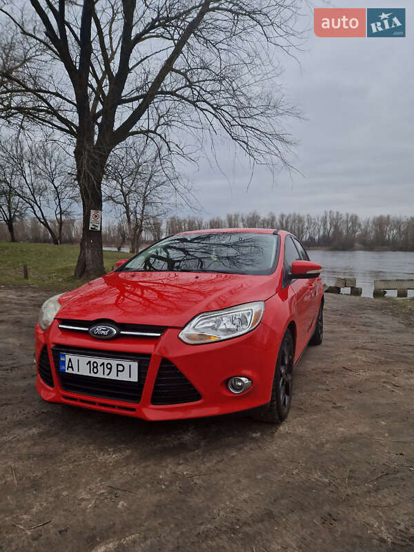 Седан Ford Focus 2013 в Киеве фото 4 Седан Ford Focus 2013 в Киеве