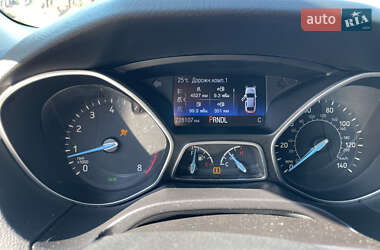 Седан Ford Focus 2015 в Черкассах