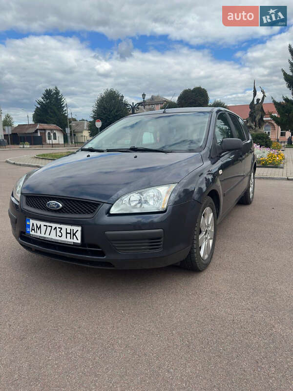 Универсал Ford Focus 2006 в Городне