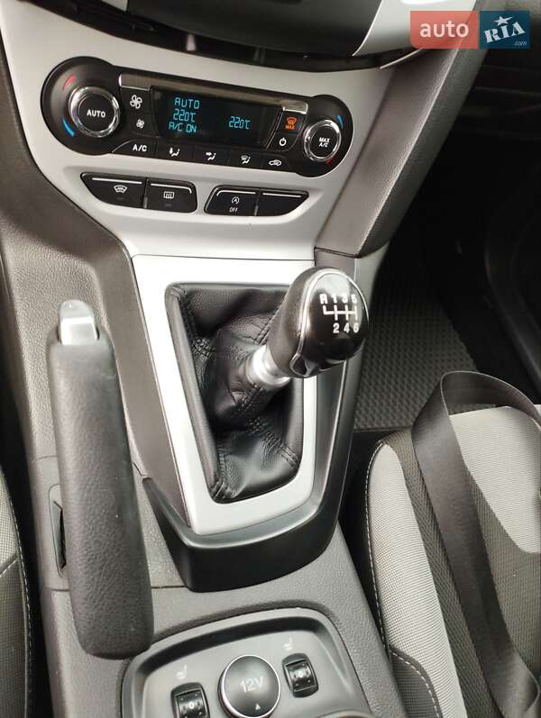 Хетчбек Ford Focus 2013 в Дніпрі
