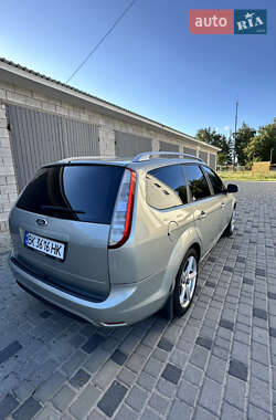 Универсал Ford Focus 2010 в 