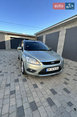 Универсал Ford Focus 2010 в 