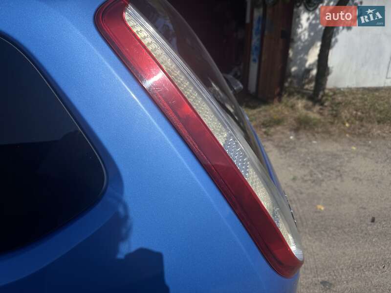 Универсал Ford Focus 2010 в Нетешине