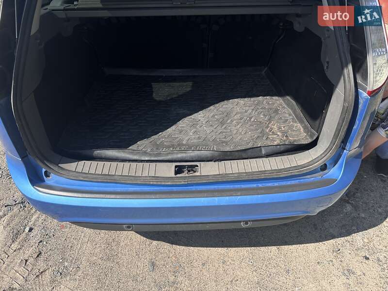 Универсал Ford Focus 2010 в Нетешине