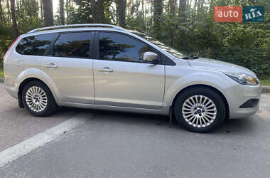 Универсал Ford Focus 2010 в 