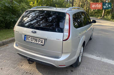 Универсал Ford Focus 2010 в 