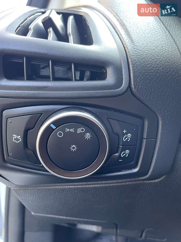 Седан Ford Focus 2015 в Ивано-Франковске фото 29 Седан Ford Focus 2015 в Ивано-Франковске