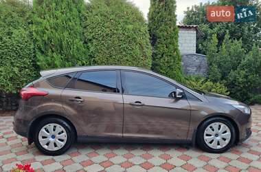 Хэтчбек Ford Focus 2016 в 