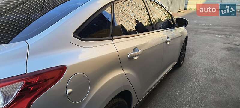 Седан Ford Focus 2013 в Киеве