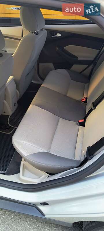 Седан Ford Focus 2013 в Киеве