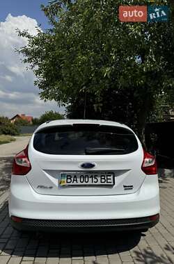 Хэтчбек Ford Focus 2014 в 