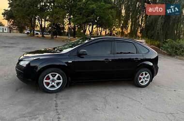 Хэтчбек Ford Focus 2007 в 
