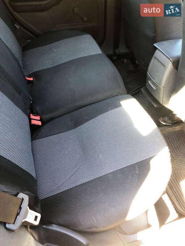 Універсал Ford Focus 2005 в Полтаві