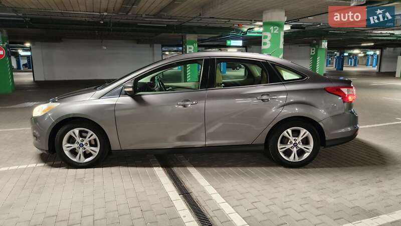 Седан Ford Focus 2012 в Києві