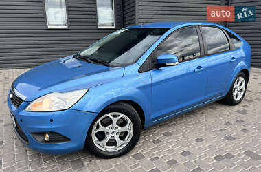 Хетчбек Ford Focus 2010 в 